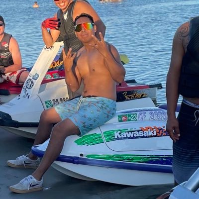 925Jess's profile picture. Groover/Techn0 sn0b | NorCal | Making moves ✈️💰