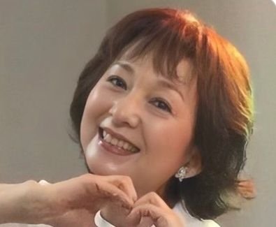 Tyy53bsE4iKn9Cq's profile picture. 前のデータが全て消失してアカウントも忘れ、初めからやり直しです。
太田裕美さんのデビューからのファンで47年になります。
1970年代のフォークの方々、かぐや姫さん、イルカさん、中島みゆきさん、吉田拓郎さん、最近ではあいみょんもお気に入りです。よろしくお願いします。そ