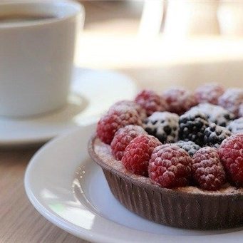 子育て中でもできるゆるい副業を紹介しています💙スマホがあればどこでもお仕事可能🌺自分のペースでやりたい時にやれます⭐私自身3ヵ月で月100万円達成しました♪副業に興味がある方を無料でサポートしてます💪無言フォロー失礼します🙇♀