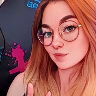 Petite streameuse affiliée sur Twitch ✨Je stream quasi tous les jours après le travail donc n'hésite pas à passer voir : Nora_Mallosweet 💚