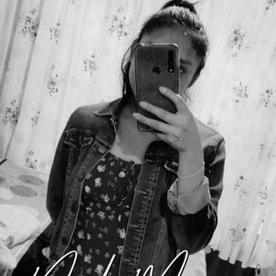 NadArMoon's profile picture. 🖤💀🕵🏻‍♀️