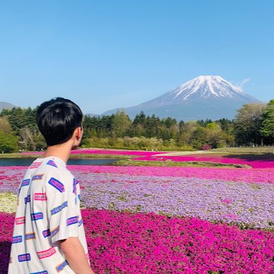 vuhuyvu20's profile picture. 