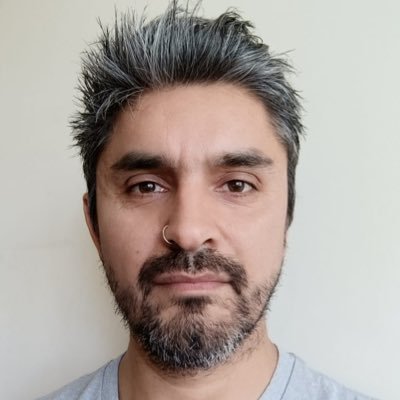 WladimirSilvaV1's profile picture. Investigador y Académico Universitario.