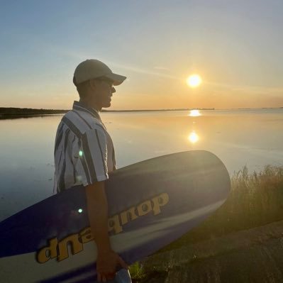 saanddell's profile picture. 