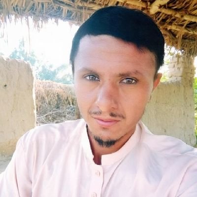 ہزاروں سال نرگس اپنی بے نوری پہ روتی ہے۔
:
:
بڑی مشکل سے ھوتا ہے چمن میں دیداور پیدا۔۔! 💖