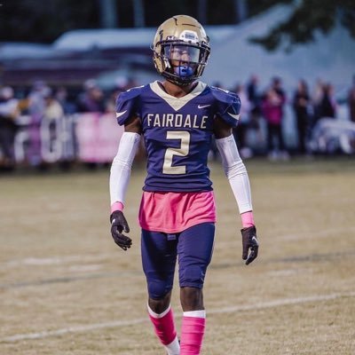 Student athlete 🏈’23 WR/Db 5’10 155 saunyejohn12@icloud.com 5027594963