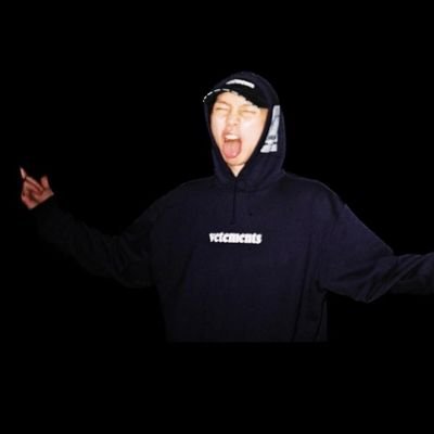 starryluvdy's profile picture. 📎fan account