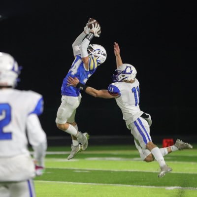 2023 |5’8, 175| |Wr/DB| |290Bp/425 squat| | Cell 920-728-8318 | 1st team all conference/Hm Wr/DB| | highlights below⬇️| 4.5 40| |Coaches cell 262-378-9570|