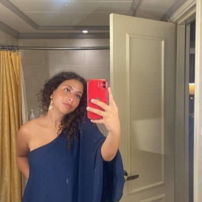 tiabdlmlk's profile picture. fun