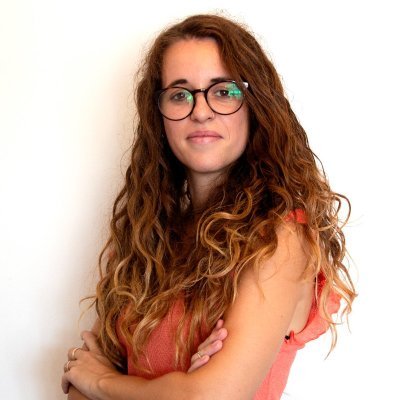 laucasdu's profile picture. Diseñadora gràfica, experta en #packaging, #imagen_corporativa. Enamorada de mi professión, la naturaleza y la buena música.