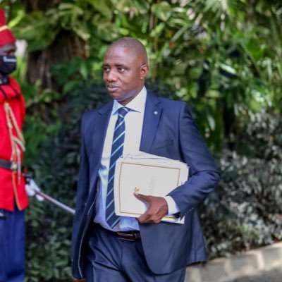 Politologue, Ancien Ministre Parole du Président de la République et Coordonnateur de Communication de la Présidence 🇸🇳