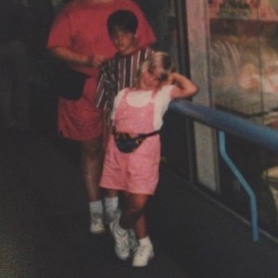 LyndsLyon's profile picture. 