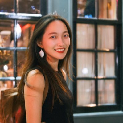 Helena Rong 戎航 Profile