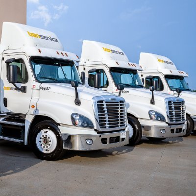 Our fleet maintenance, full service leasing & logistics solutions are solving distribution challenges and improving our customer's fleet performance