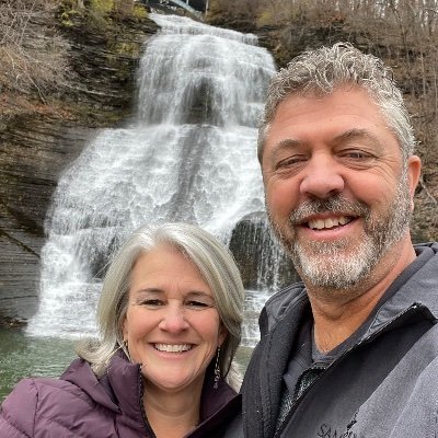 brianselling's profile picture. 