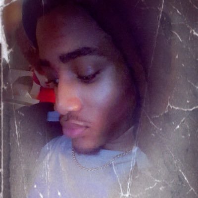 lowkeyJay24's profile picture. 