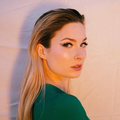 AshleyStrongarm Profile Picture