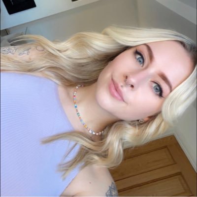 courtloug's profile picture. 26🌙