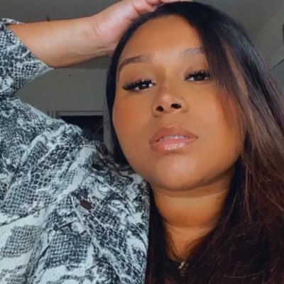 Don’t forget to drink your water and mind your business 😘