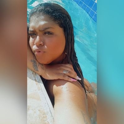 viver é melhor , que sonhar !
Leonina, ciumenta, carinhosa .
Empreendedora
Mamãe de uma Princesa 🥰