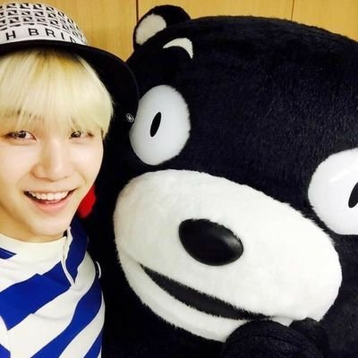 แทกิ🍊🐻
มัมหมีพี่น้องจองกุก พี่น้องเตนล์ น้อนมูมิน(เหรินเหรินของแม่) 💜💖💚