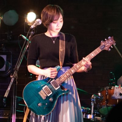 rayshigakkie's profile picture. 【映像俳優🙎‍♀️/バンドマン🎸/時々ダイバー🤿】Gt&Vo / Blue Lilac🌸 @blue_lilacer / MellowFrictionBoard😈 / Penguin Square🐧 / らすとぴーす(活休中)🧩: 音楽と旅とラーメン好き。ギタボ&作詞作曲。DAWはCubase。