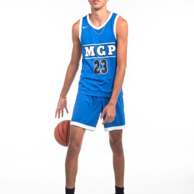 6’8 C MGP 💙🦁c/o 23