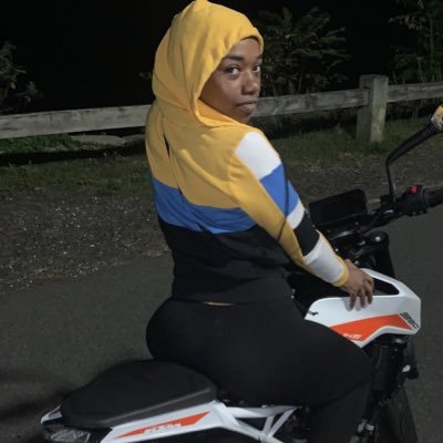 averyy_iam's profile picture. 