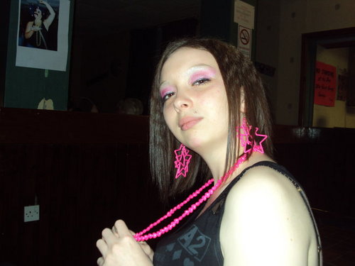 poptarts143's profile picture. 