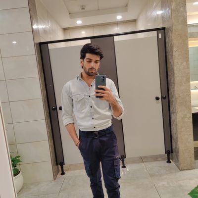 Aman14121996's profile picture. Developer | Fullstack