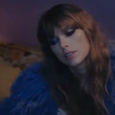 A Filipino Swiftie living for the hope of meeting the love of her life, @taylorswift13 🇵🇭 Still 23 inside my fantasy | she/her