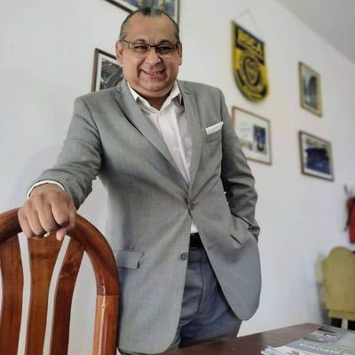 Periodista Financiero y Promotor Independiente de la Proveeduría del Sector Automotriz y varios.