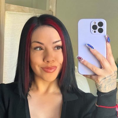 Julian824916491's profile picture. Am single I don’t snub am jovial