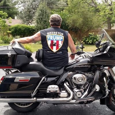 A man has to stand for something, or he'll fall for anything. 1A and 2A supporter, ULTRA MAGA, Bikers For Trump.🇺🇸