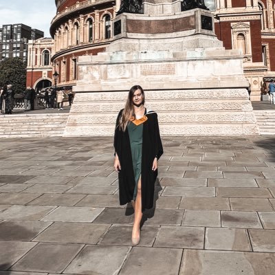 Academic FY1 doctor KCH | MBBS @ImperialMed | Ex-president @ICSMSORA | Interested all things endocrinology, #MedEd, public health and digital innovation