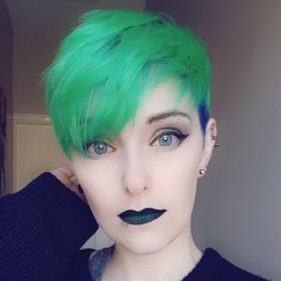 Twitch Affiliate
Level 29 - Non-Binary(They/Them) 🏳️🌈 - Neurospicy 🔥 - Gamer Peep 🎧🎮