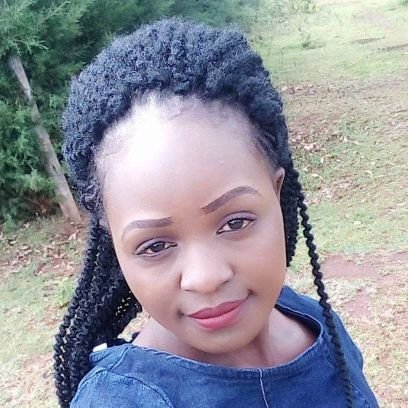 ellomtambo's profile picture. 