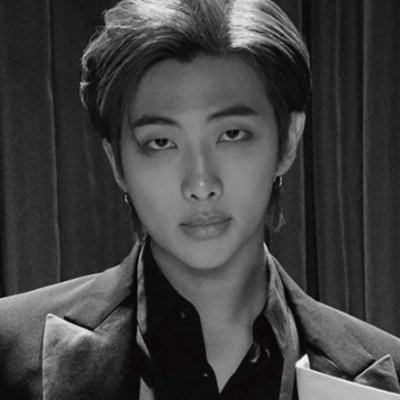 RM is the only valid person ever i love him so much he's my love and he's my husband i know i will surely kiss him one day i will meet uuuuu!!!!