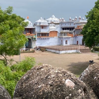 Official Account run by the RMS Museum Trust (Non-Profit), which managed the 13th century historic fortress of Kota - the City Palace (Garh) 🏰