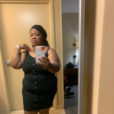 AngelaM00951611's profile picture. 