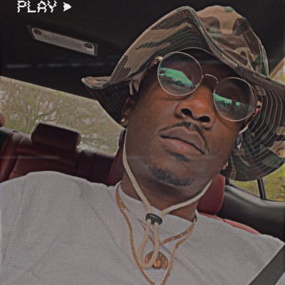JIGGY 🥷🏾BORN AGAIN HOOLIGAN 🏴☠️ONLY TO BE KING AGAIN🤴🏾⚡️#OBE💛 KISSES TO THE SKY💚FREE DA FUCKIN GUYS🤐USMC Vet