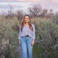 Alexandra Gonzalez (@alemikgonz) 's Twitter Profile