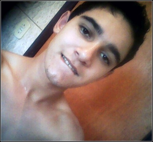 ... achamos que são perfeitas e esquecemos que são humanas !
ADD : http://t.co/916L8uTz6N