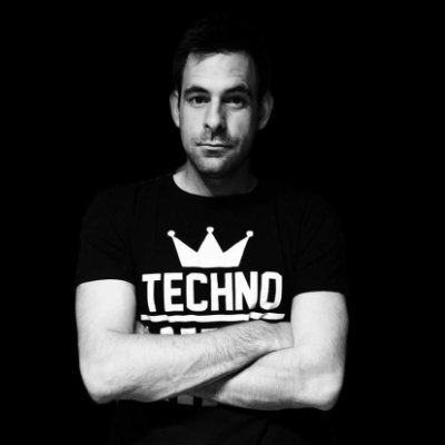 Adam Gain is a techno Dj & producer based in the Hungary . I like cosmic, driving and acid techno . After so many parties, I couldn't give in to the temptation