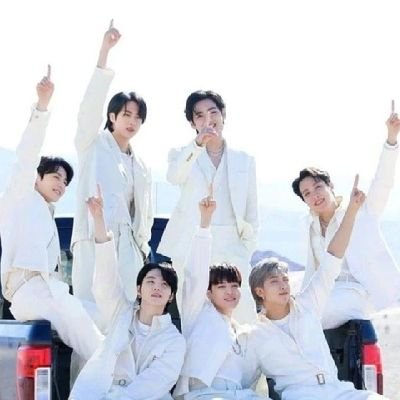 i love bts āš¶š¬šøš¹š·š»š§š„š
I am army ššstrongšŖšŖš„µ