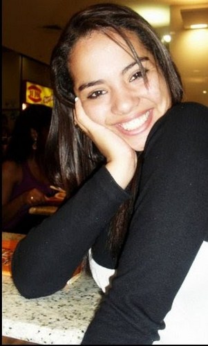 ~ Pαlαvrαs jαmαiis poderão ser compαrαdαs com sentimentos. ♥

“Pior do que a tristeza de perder um amor, é a vergonha de não ter lutado por ele!”