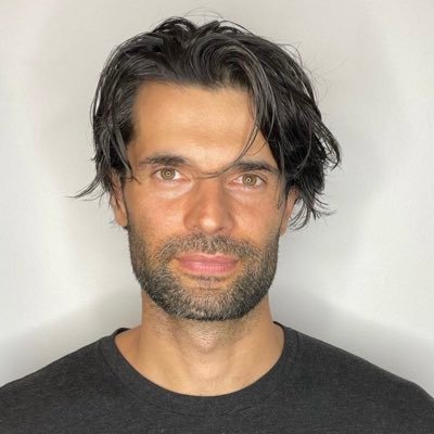 Partner @YoubiCapital. FC: @ivolver. I post about web3 venture, policy & law. Believer in virtual cities 🌇. 📍NYC.