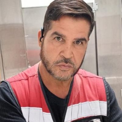 ChristianDePab3's profile picture. hombre maduro, puro morbo y conociendo gente de todos, todos los días aprendes algo nuevo, abierto a todas las posibilidades por que así es la vida.