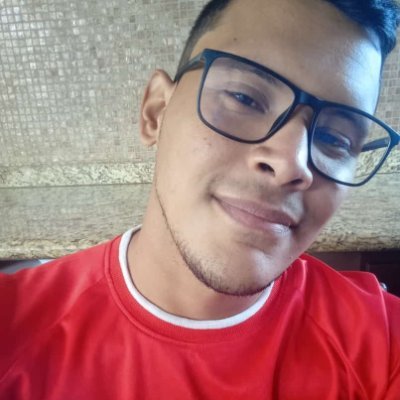 Respaldo de @Zavalajuan_. Autor de 'El Juego de Los Olvidados'. Dirijo @NoFIFAFut y 'El Otro Rincón Podcast' en Youtube🖥️
Contacto: zavalajuan03@gmail.com