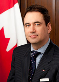 Ex Cdn Diplomat & Proud Member of Canada's Public Service/Ex diplomate canadien et fier membre de la fonction publique canadienne. RT's do not equal endorsement